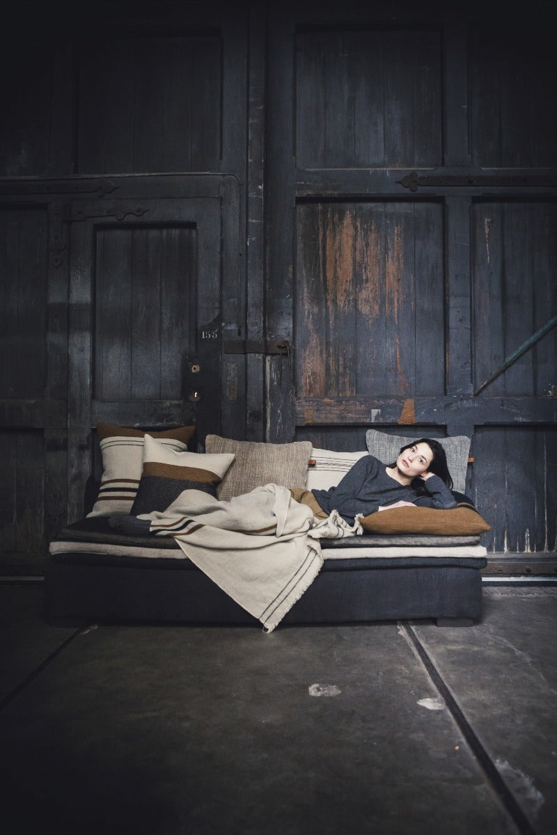 Foundry cushion cover 63x63