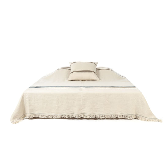 Vourkari decorative blanket 280 x 240